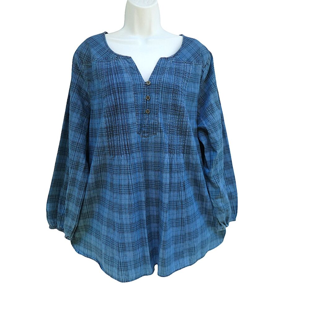 NEW Avenue Boho Top Blue Plaid Pintuck Button Placket Split V Neck Long Sleeve